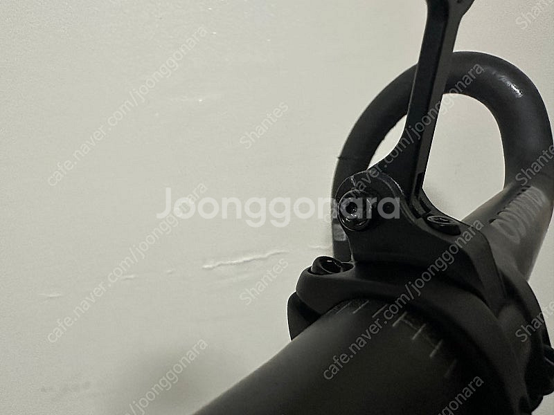 콜나고 r41 핸들바 + sr10스템 카본핸들바--1