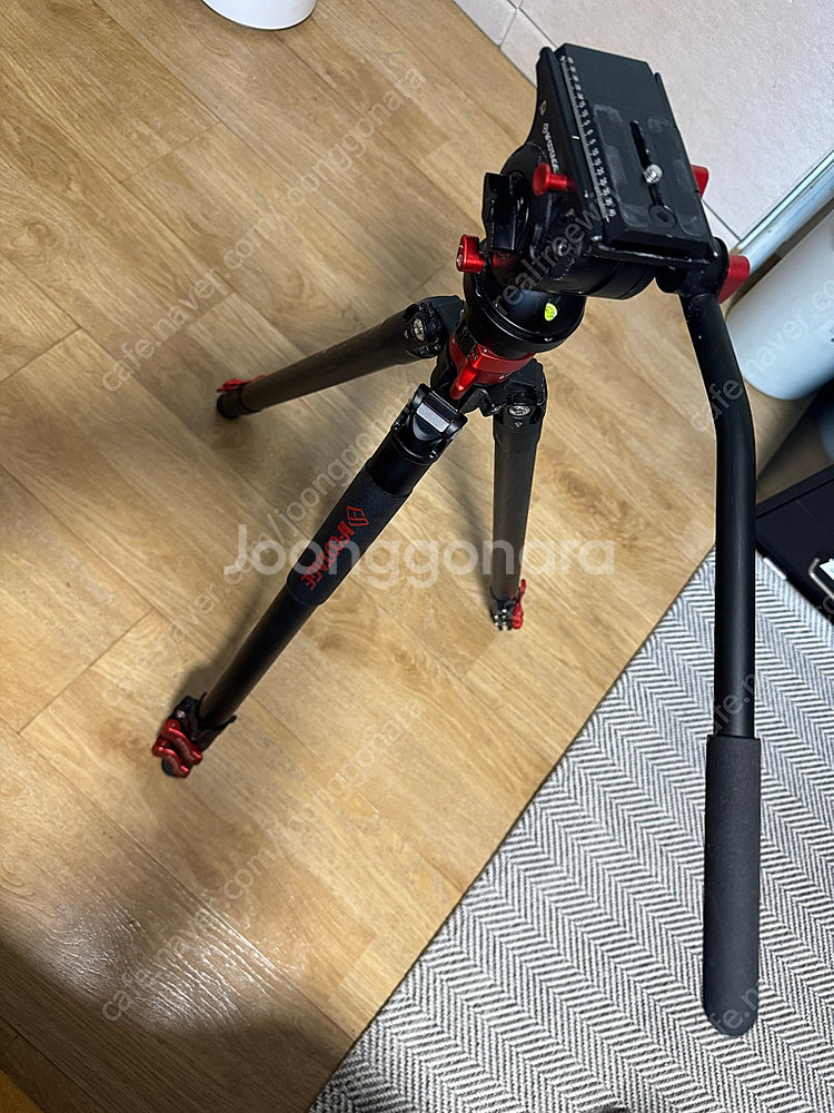 iFootage TC7 삼각대 + K5 비디오헤드 팝니...--0