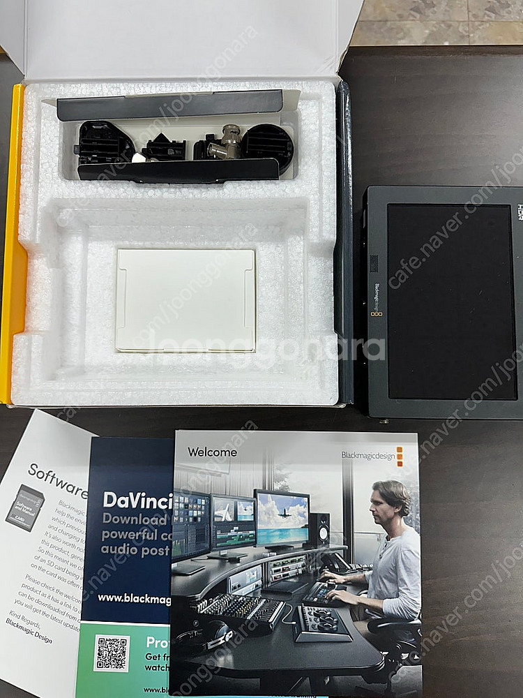 블랙매직 7인치 모니터(12G HDR)--1