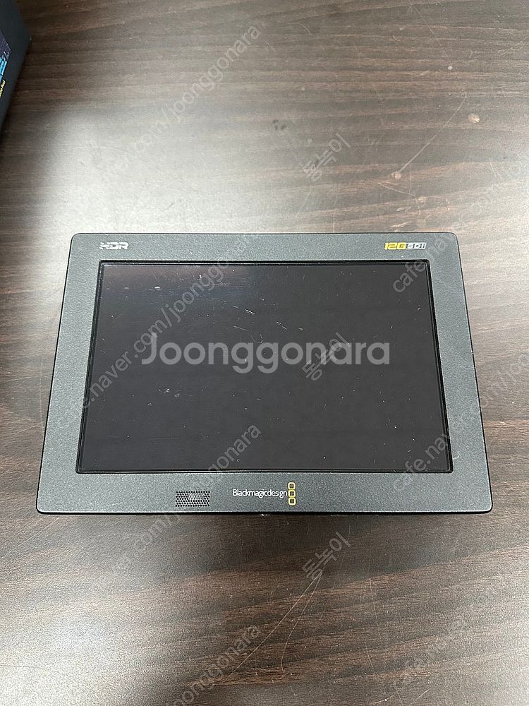블랙매직 7인치 모니터(12G HDR)--2