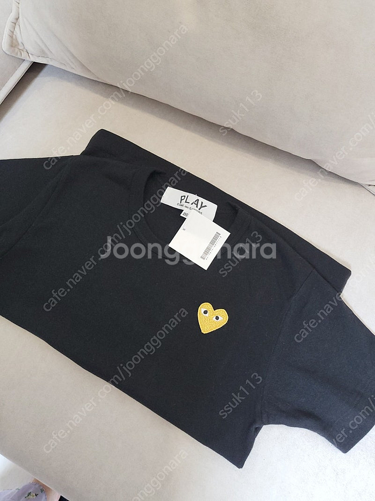 꼼데가르송 골드와펜 블랙반팔티셔츠 xxs(55사이즈)--0