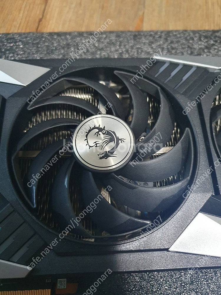 MSI RX 6800XT 게이밍 Z 트리오 팝니다~~~...--2