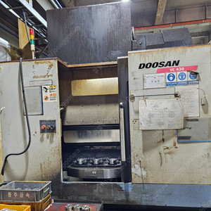 V-머시닝센타(DOOSAN, VC430) 2011
