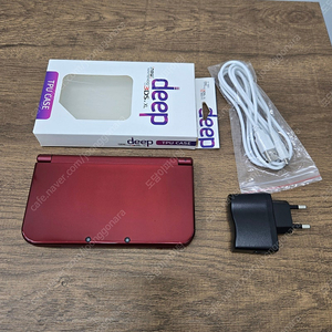 닌텐도 new 3ds xl 레드색상 순정제품 판매해요.
