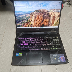 급쳐 15인치 RTX4070 초고사양 게이밍노트북팝니다