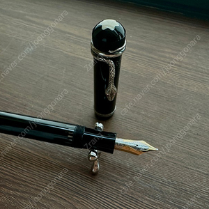 몽블랑 아가사 크리스티 M닙 Montblanc 1993 Agatha Christie fountain pen
