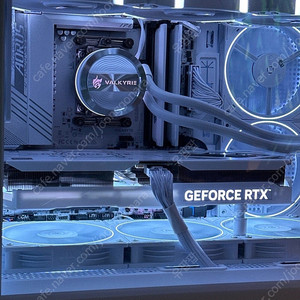 GALAX RTX 4070 super 화이트 판매합니다