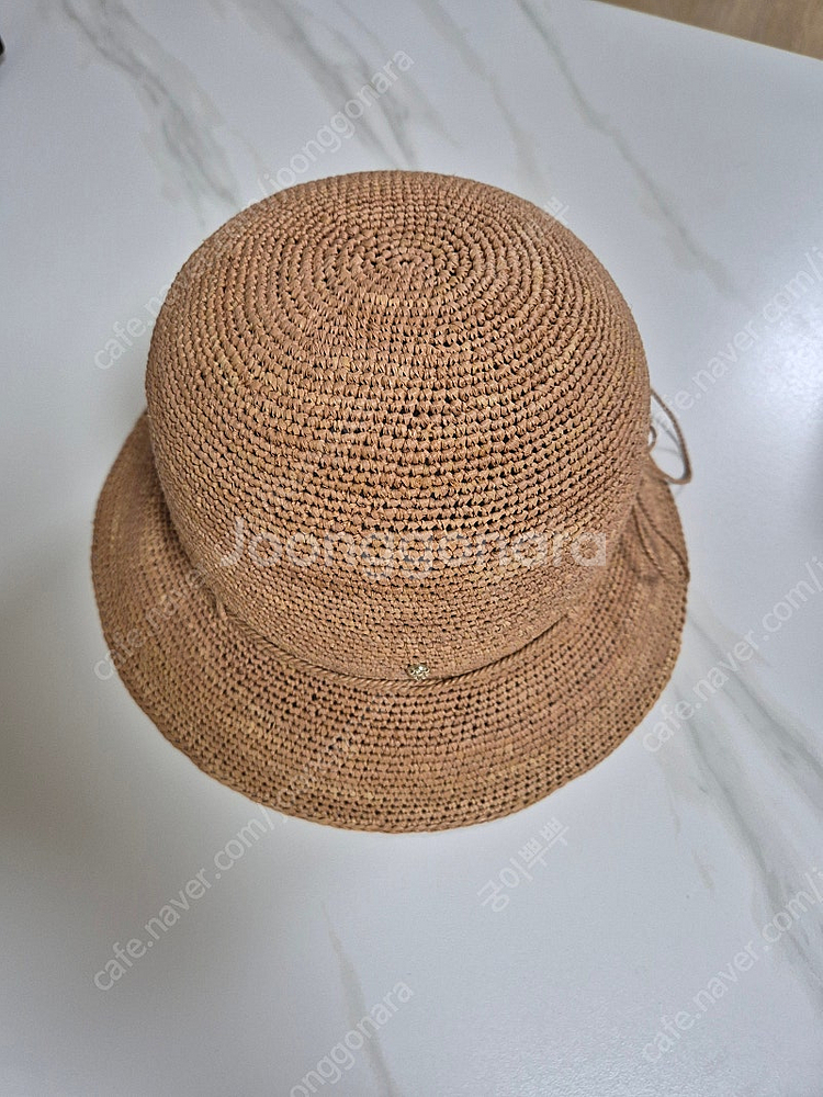 헬렌카민스키 빌라 6 누가--0