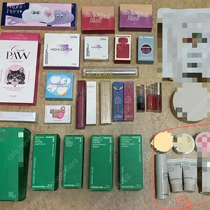 롬앤 스킨푸드 클리오 에뛰드 삐아 오프라 컬러그램 글린트 이니스프리 얼터너티브스테레오 페리페라 필리밀리 자빈드서울 스틸라 릴리바이레드