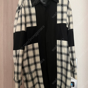 느와르라르메스 체크무늬 롱 셔츠