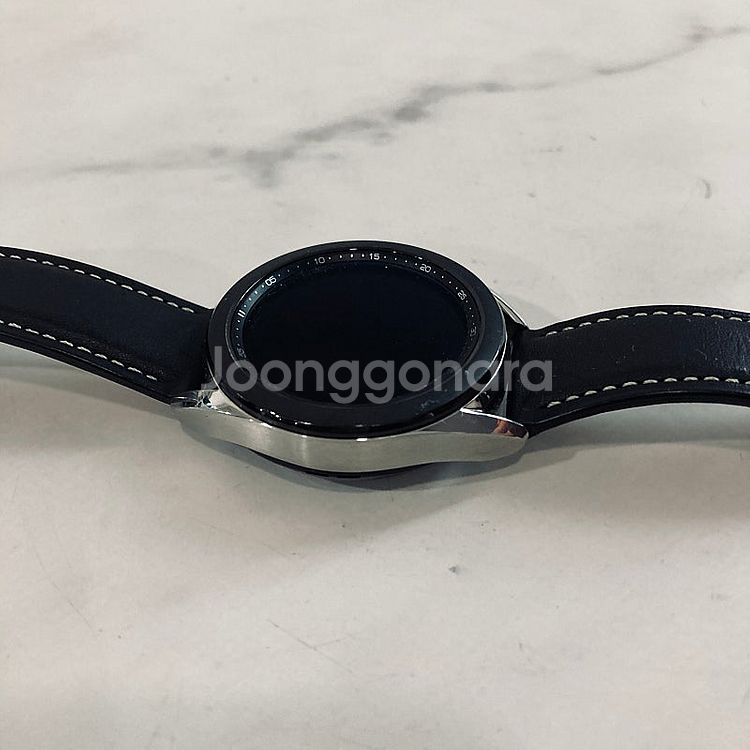 갤럭시 워치3 실버 41MM S급 매우깨끗 3만원 판매...--4