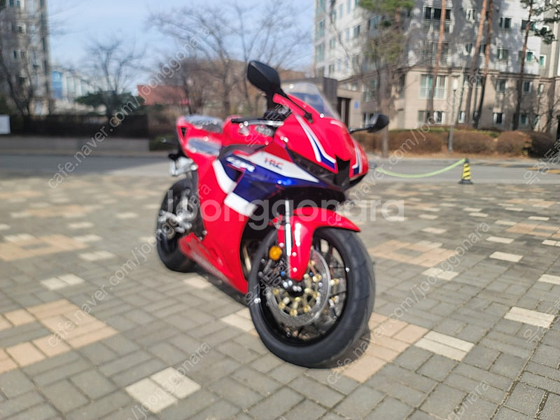 2025년 CBR600RR 신차 무주행 순정 서울 팝니...--1