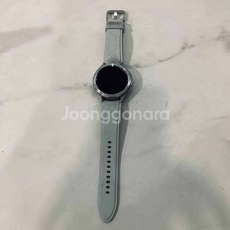 갤럭시 워치4 클래식 실버 46MM S급 매우깨끗 6만...--0