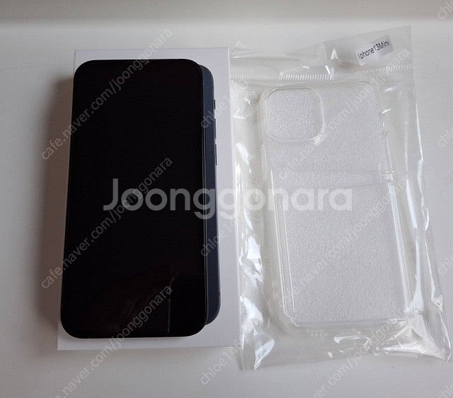 아이폰13미니 블랙 128gb 풀박스 팝니다 (리퍼남음...--0