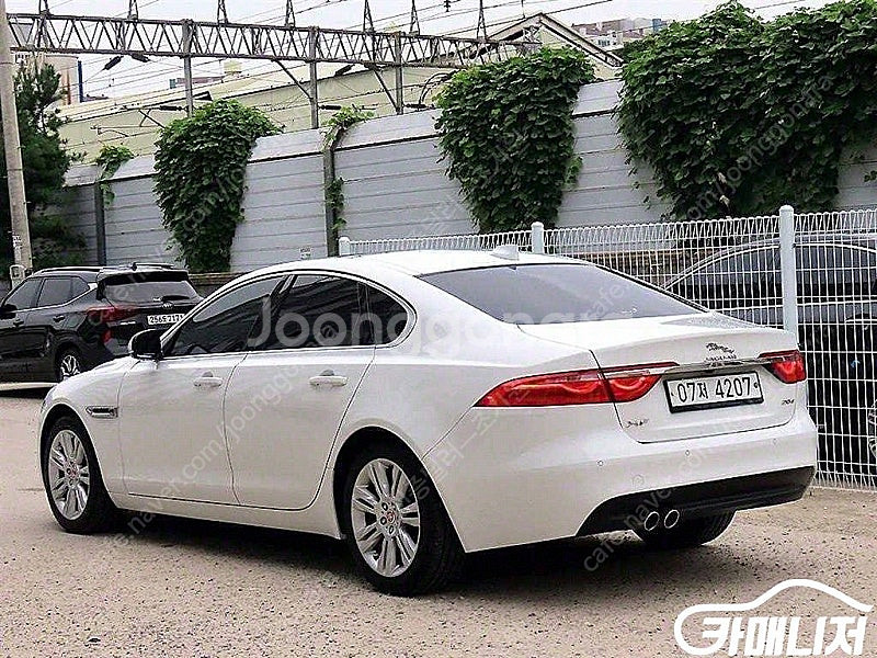 [재규어]XF(X260) 2.0D 포트폴리오 ★중고차★...--3