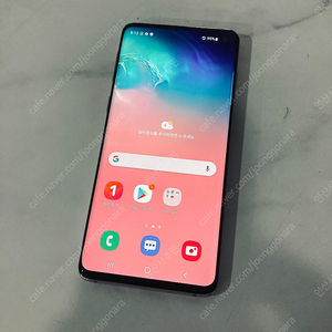 갤럭시 S10 화이트 512기가 액정깔끔! 깔끔한기기 13만원 판매합니다