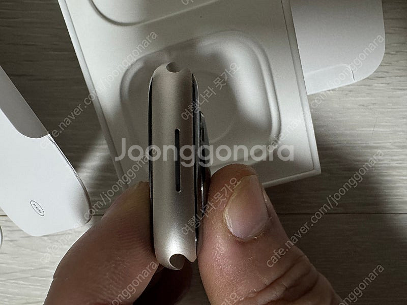 애플워치8 45mm GPS 모델 판매합니다--5