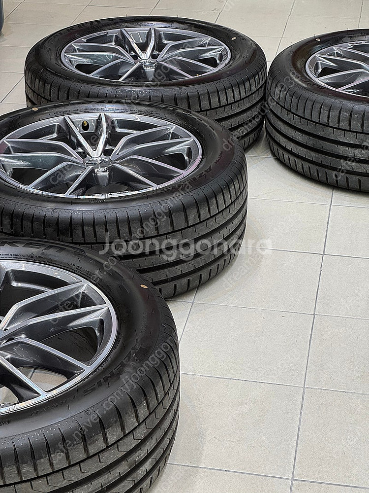 2025년형 G바겐 G450d 20인치 휠 타이어 신상...--3