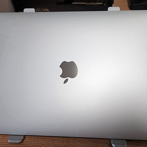 맥북에어 M1 8gb 512gb