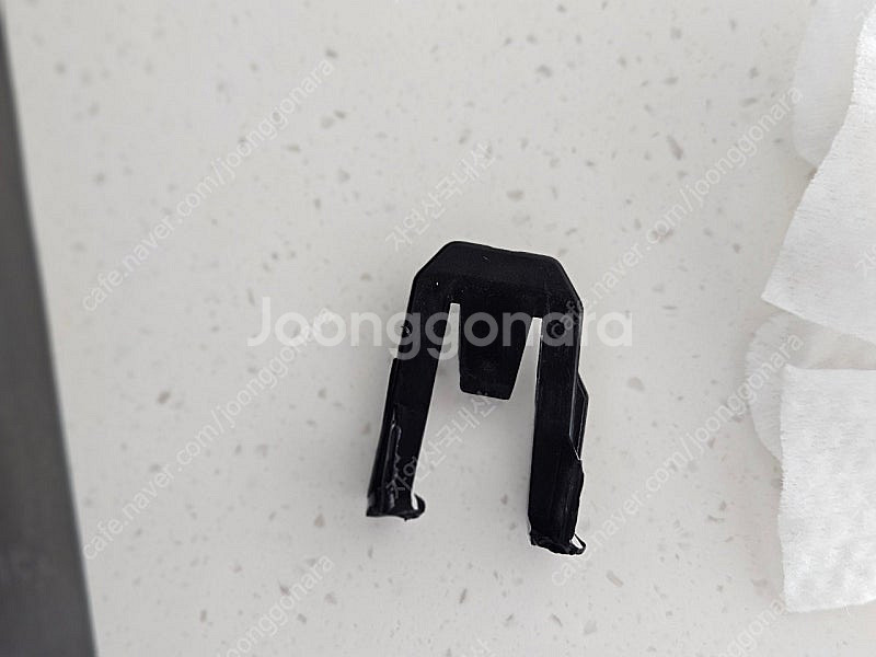 BMW f10 5시리즈 그릴 2개 판매합니다.--8