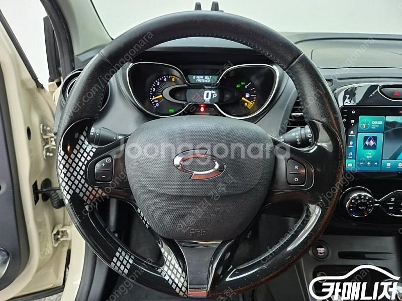 [르노코리아(삼성)]QM3 디젤 1.5 RE 중고차중고차매입전액할부감사합니다--9