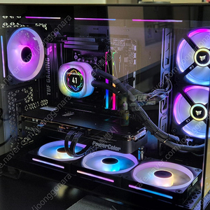 9800X3D + 9070 XT
