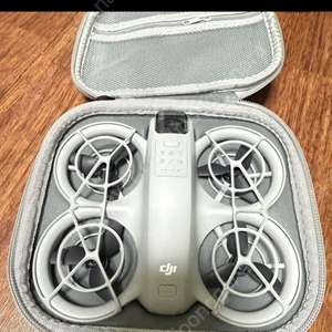 DJI NEO 드론