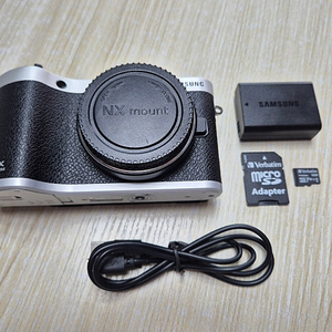 삼성 NX300m