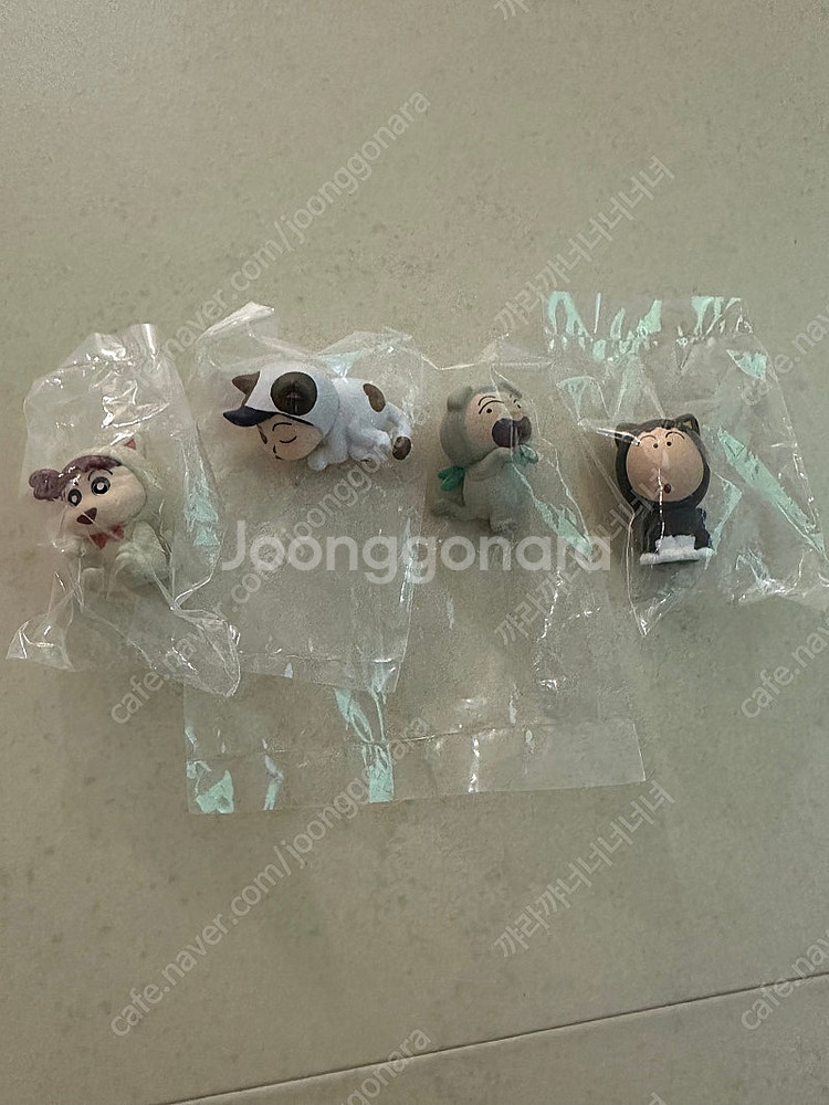 고양이 코스프레 짱구 가챠 판매합니다.--1