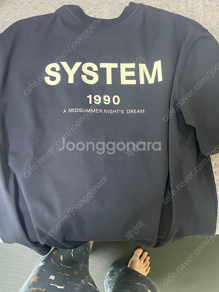 시스템옴므 백 로고 프린티드 반팔 네이비 105 사이즈...--1