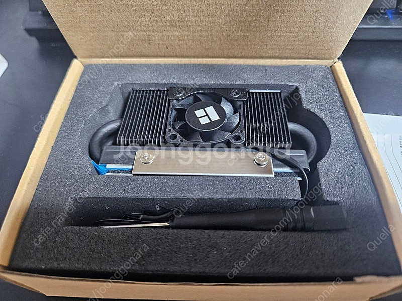 Thermalright HR-10 2280 PRO BL...--1