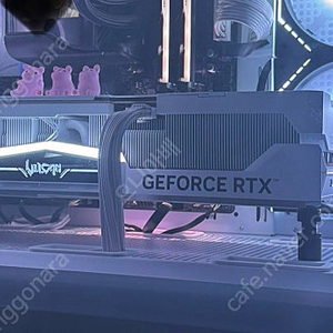 컬러풀 rtx4080super 불칸 화이트