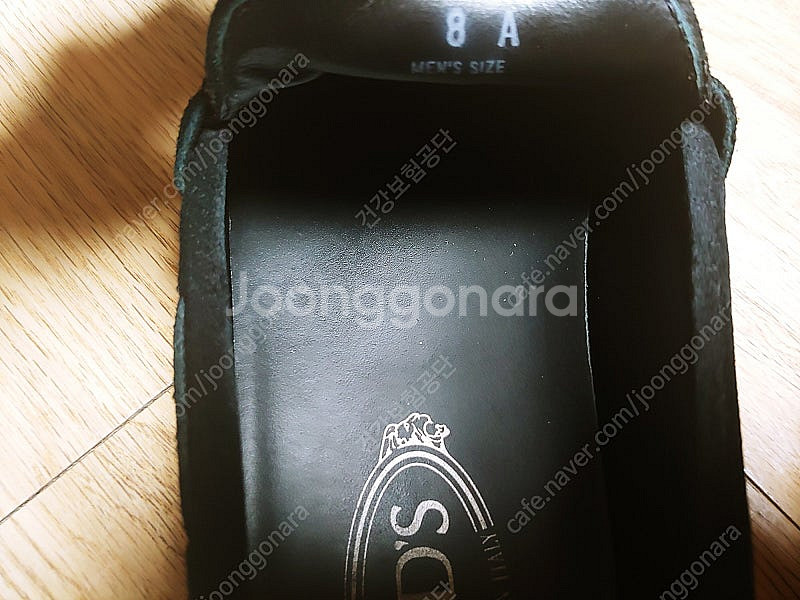 토즈 스웨이드 드라이빙슈즈 시티고미노 uk 8 판매합니...--6