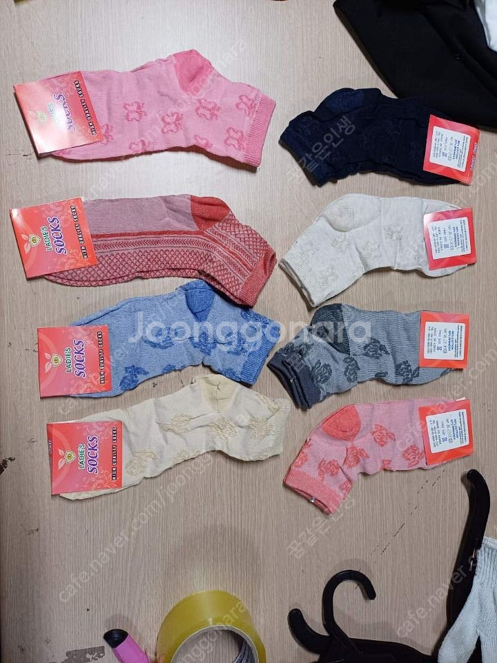 여성 여름 양말 개당 250 원 1,000 개 단위로 판매--0