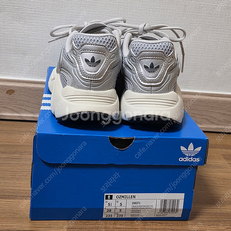 아디다스 오즈밀렌 실버 235 새제품 6만원 IH0371--2
