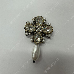지요 라다 ALLURE BROOCH