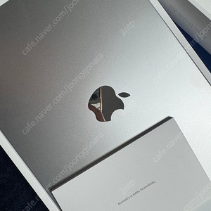 맥북 에어 m2 13인치 실버(거의 새거)