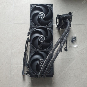 ARCTIC Liquid Freezer II 420 아틱 수냉쿨러