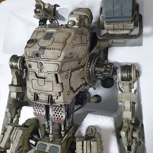 쓰리제로 TITANFALL 스트라이더 판매