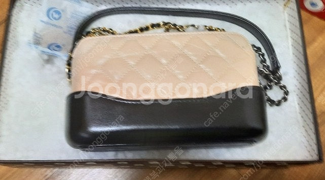 샤넬백 가브리엘 체인 클러치 정품 백--5