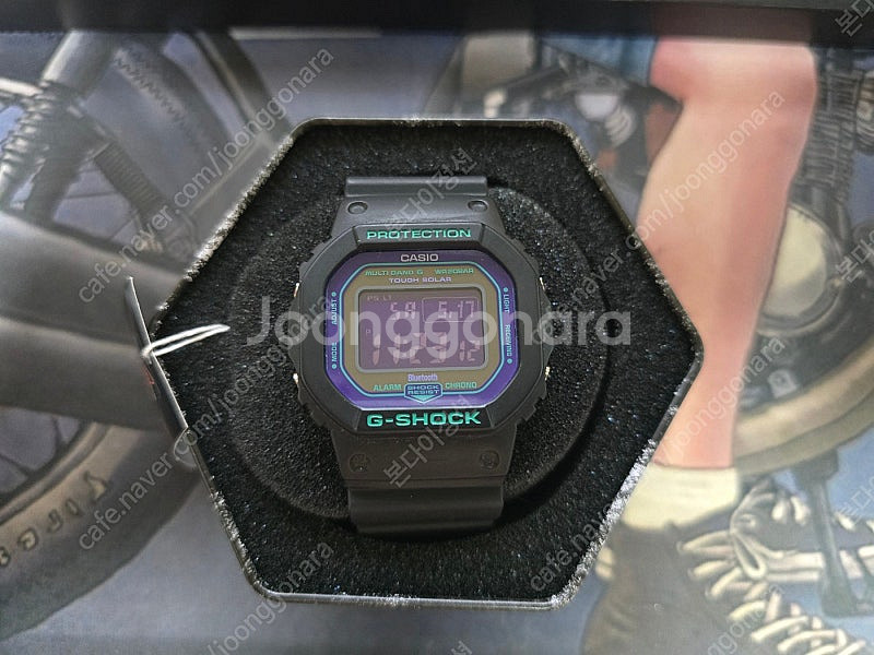 카시오 지샥 GW-B5600BL-1DR 판매합니다.--0