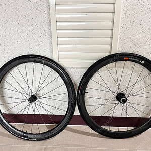 자이언트 Slr1 36mm 카본휠셋+슈발베 프로원 28cc