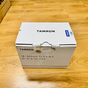 탐론 18-300 F3.5-6.3 후지 마운트 팝니다.