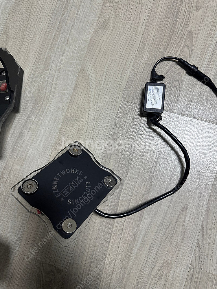 자석 거치대 여러 종류 팝니다--6