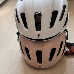 specialized 스페셜라이즈드 mips 자전거 헬멧 m