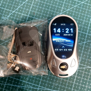 쉐보레 스파크, 크루즈, 말리부, 카마로, 올란도, 트랙스, 트래버스 모든연식 자동차키를 최신 고급형 다양한 타입 LCD 액정 디스플레이키로 업그레이드 개조 제조사 전용 로고 맞춤