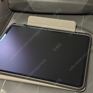 아이패드프로 13인치 m4 1tb 셀룰러버젼 나노텍스처 + 애케플 신제품급 팝니다