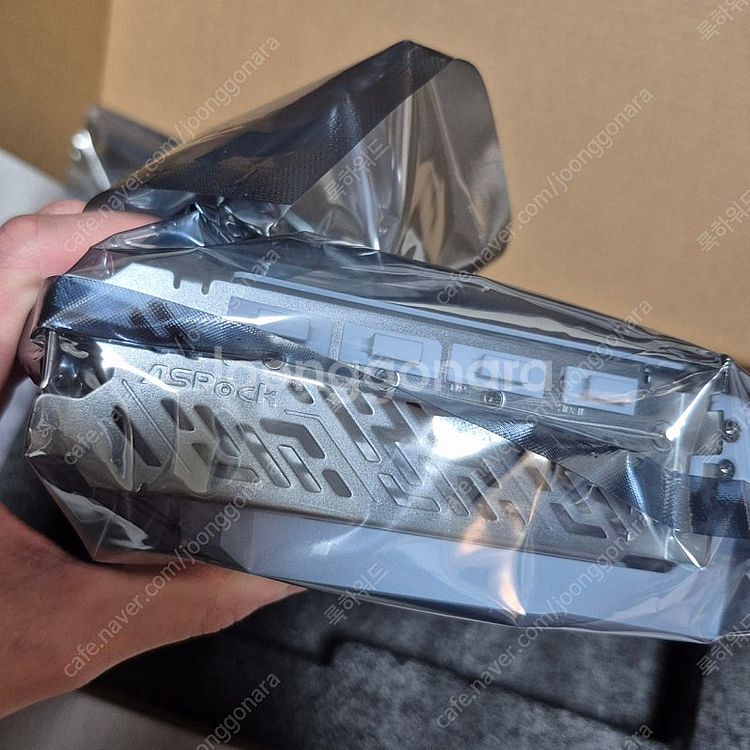 애즈락 asrock 라데온 7800xt 스틸레전드 화이...--3