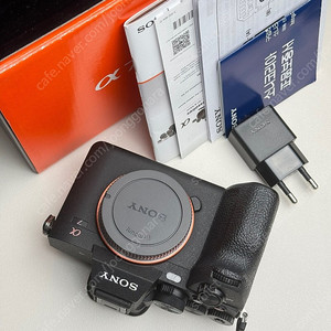 소니 A7M4 , C4EM , SEL70200G 애기유령 , 135GM , 금령2 70200GM2 , 탐론 70-300mm , SELP1020G , ATOLL 아톨 링플레이트