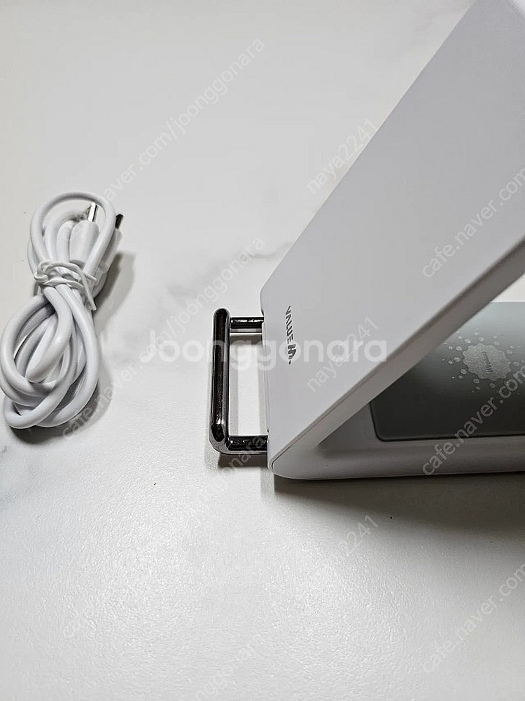 벨류엠 3in1 멀티 15W 고속 무선충전기 거치대 팝...--2